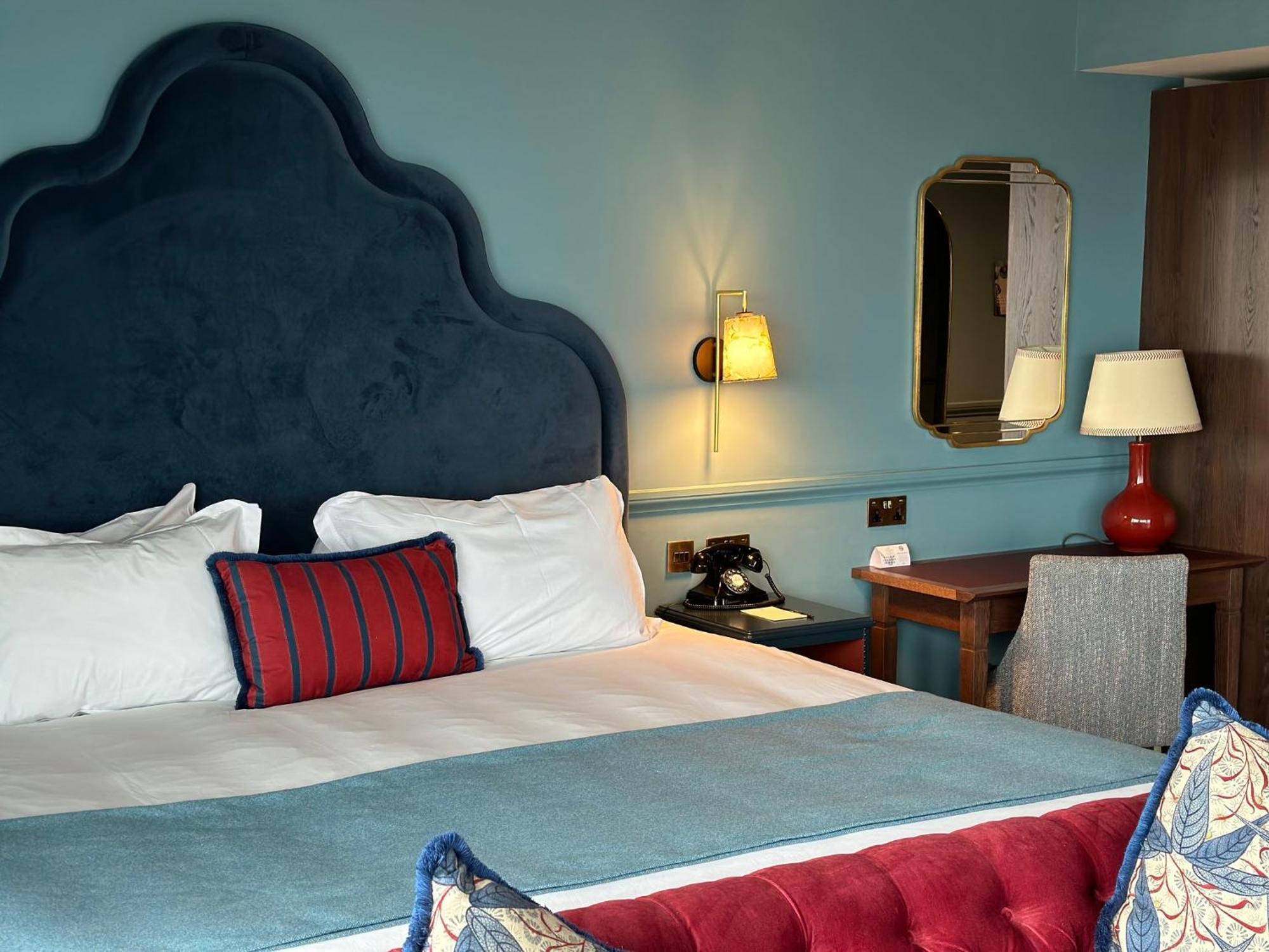 Hotel Indigo - Exeter By Ihg Екстериор снимка